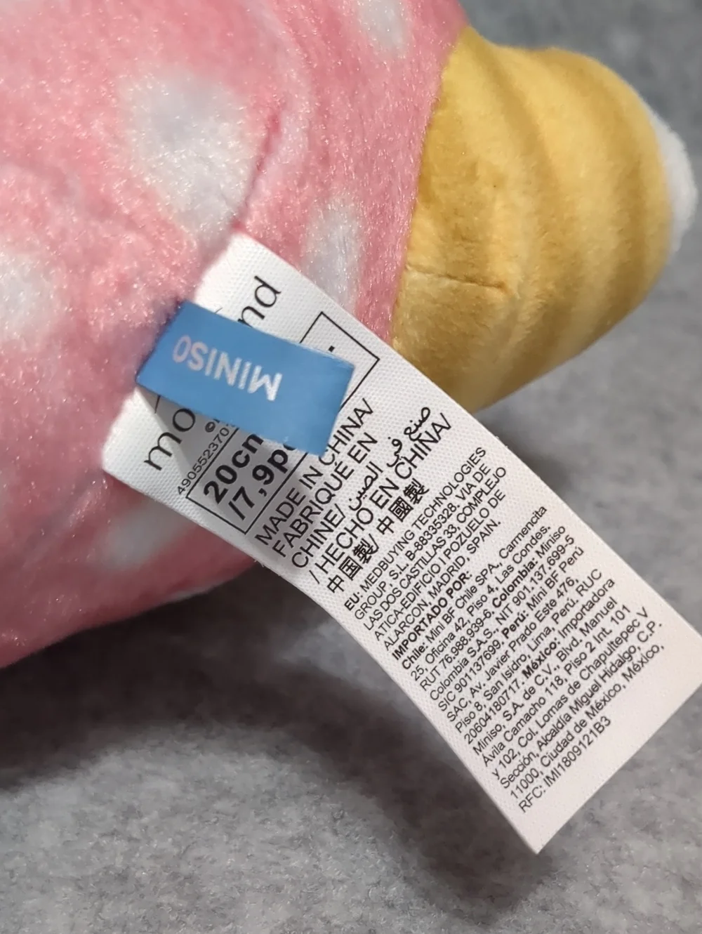 Miniso Mofusand Ice Cream Cats Shark Pink 7.9